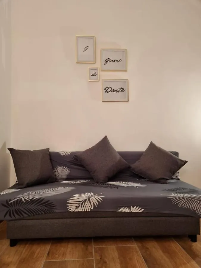Apartamento I Gironi Di Dante Nápoles